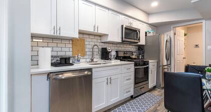 Affordable and Comfortable Stay in DC with Dedicated Parking Space