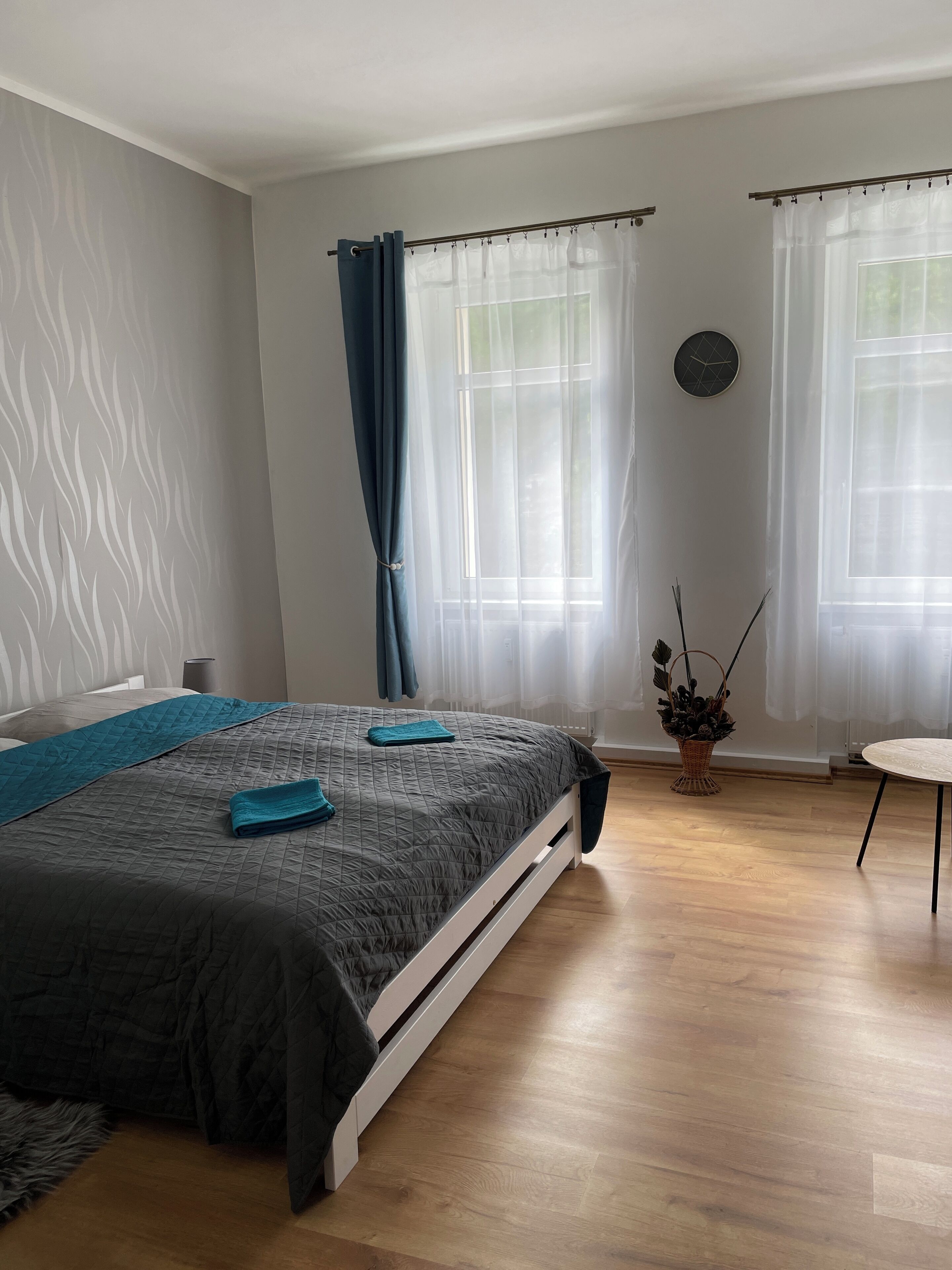3 dormitorios, tabla de planchar con plancha, wifi y ropa de cama