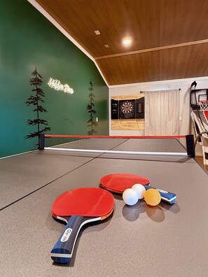 Spielezimmer