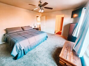 4 bedrooms, WiFi, bed sheets