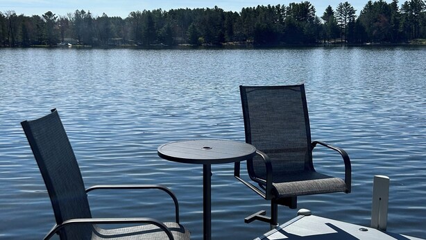 Property grounds - Charming Lake House! (Wild Rose)