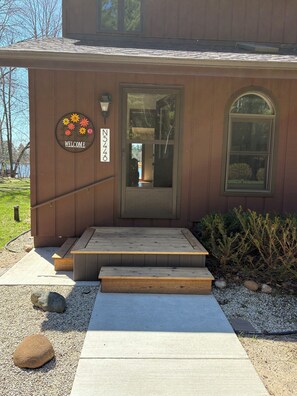 Exterior detail - Charming Lake House! (Wild Rose)