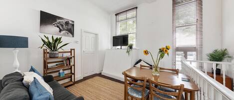 スマートテレビ、書庫