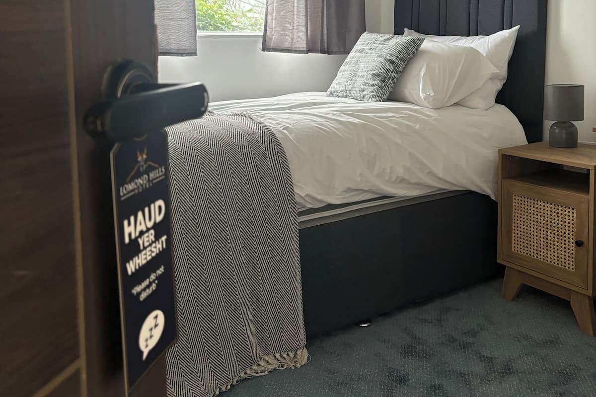 Premium bedding, Select Comfort beds, desk, laptop workspace