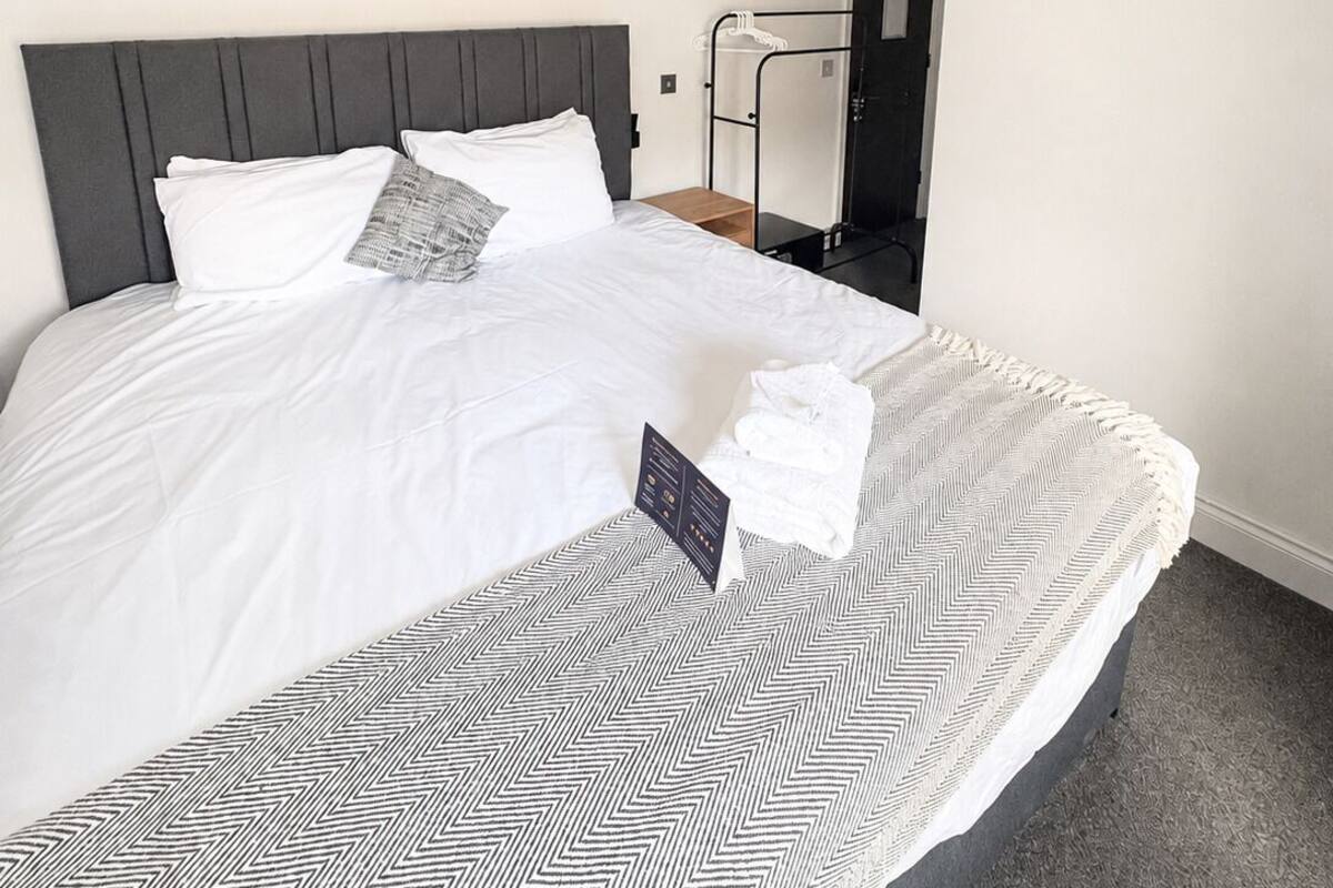 Hochwertige Bettwaren, Select-Comfort-Betten, Schreibtisch