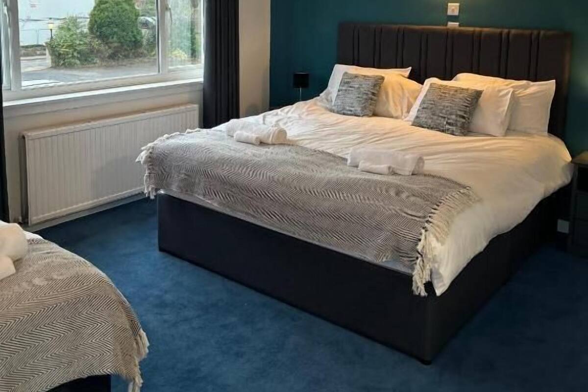 Hochwertige Bettwaren, Select-Comfort-Betten, Schreibtisch