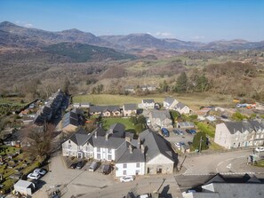Exterior - Y Pengwern (Blaenau Ffestiniog)