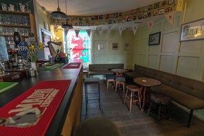 Bar (en la propiedad)