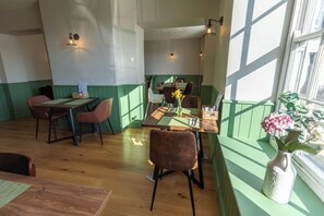 餐廳
