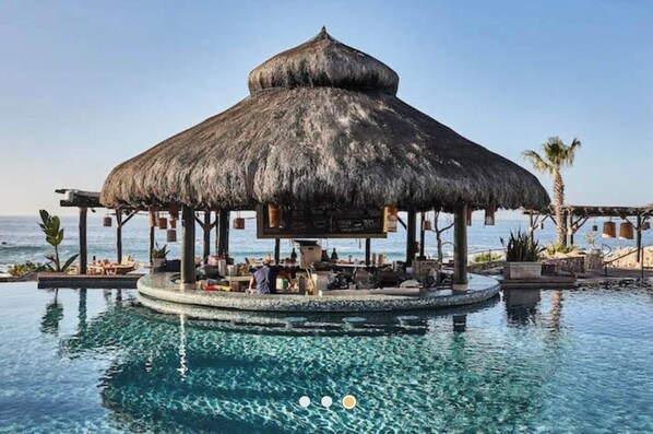 Pool - ESPERANZA CABO SAN LUCAS 3-bedroom Villa, Spring Break March 9-16, 2025, Butler. (Cabo San Lucas)