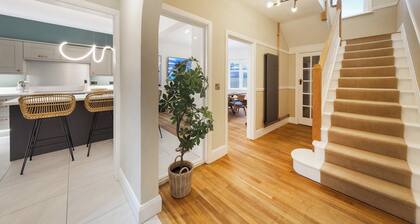 4 bedroom accommodation in Borth Aberystwyth