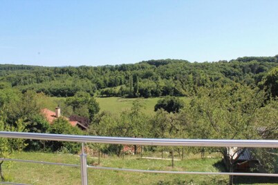 Quiet accommodation in the countryside, close to nature, towns nearby