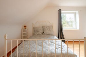 2 Schlafzimmer, Bügeleisen/Bügelbrett, WLAN, Bettwäsche