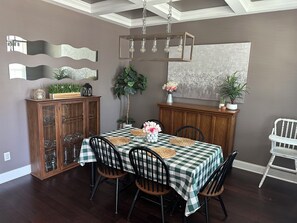 Dining - Master's Tournament Rental House (Grovetown)