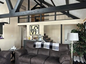 スマートテレビ、ステレオ