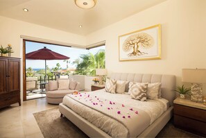 4 bedrooms, in-room safe, desk, iron/ironing board - Luxe Contemporary Villa Punta Ballena Esperanza Access•Butler•Spa•Picklebll•Pool (Cabo San Lucas)