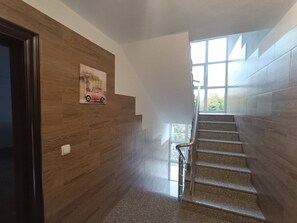 Appartement, 2 chambres, fumeurs, vue ville | Intérieur