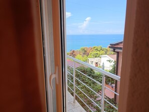 Appartement, 2 chambres, fumeurs, vue ville | Balcon