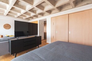 1 chambre, fer et planche à repasser, Wi-Fi, draps fournis