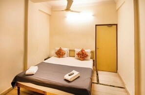 Habitación doble, para fumadores | 1 habitación y wifi gratis 
