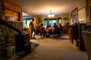 4-Bed Shared Dormitory with Shared Bathroom and Kitchen, Park View, Mountainside | Dining room - Upscale Hostel by Lake George & Gore Mtn (Wevertown)