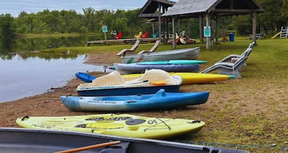 Lakefront Hideaway Resort