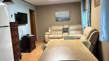 Classic Cottage, 2 Bedrooms, Lake View | Living area | Flat-screen TV, DVD player