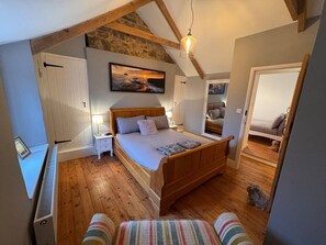3 bedrooms, free WiFi, bed sheets