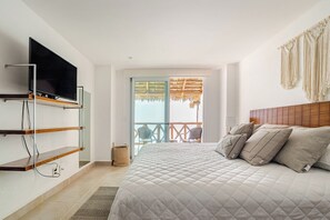 3 bedrooms, desk, iron/ironing board, free WiFi - Oceanview in Brisas Marques (Acapulco de Juárez)