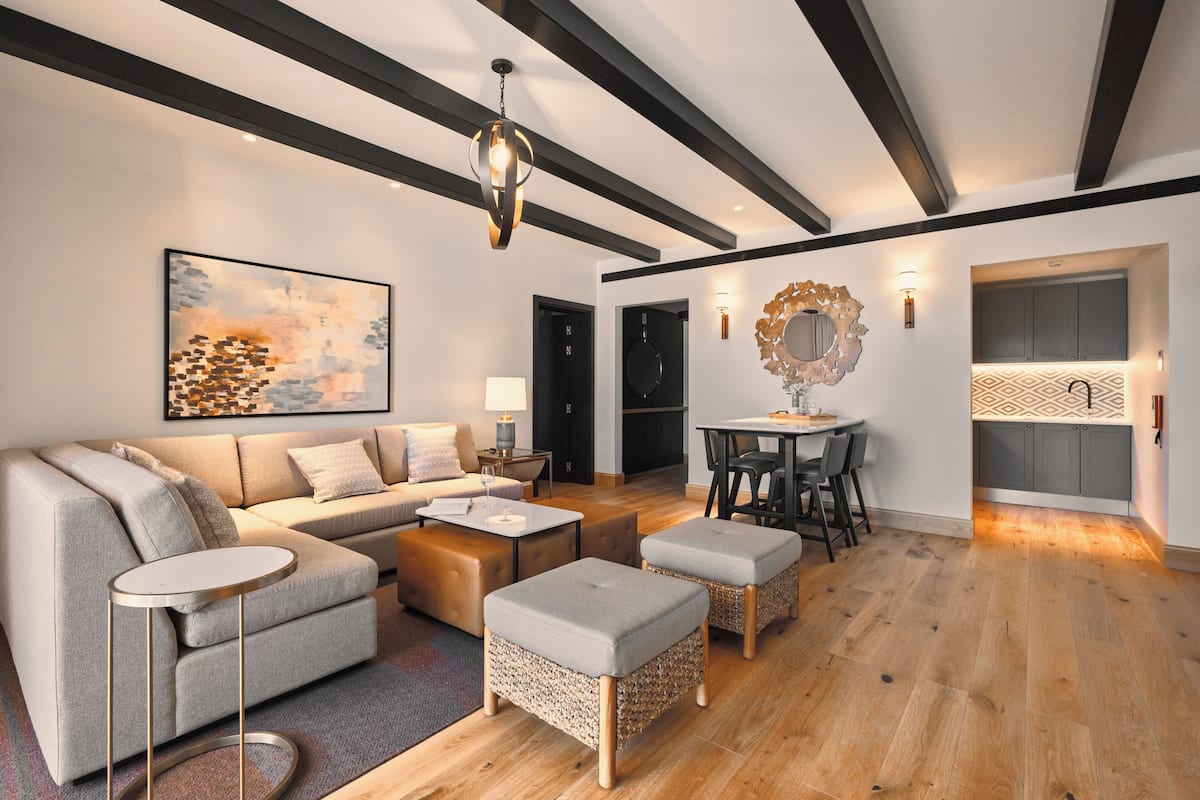 Apartment, 2 Bedrooms, Private Pool | 1 bedroom, premium bedding, in-room safe, individually decorated