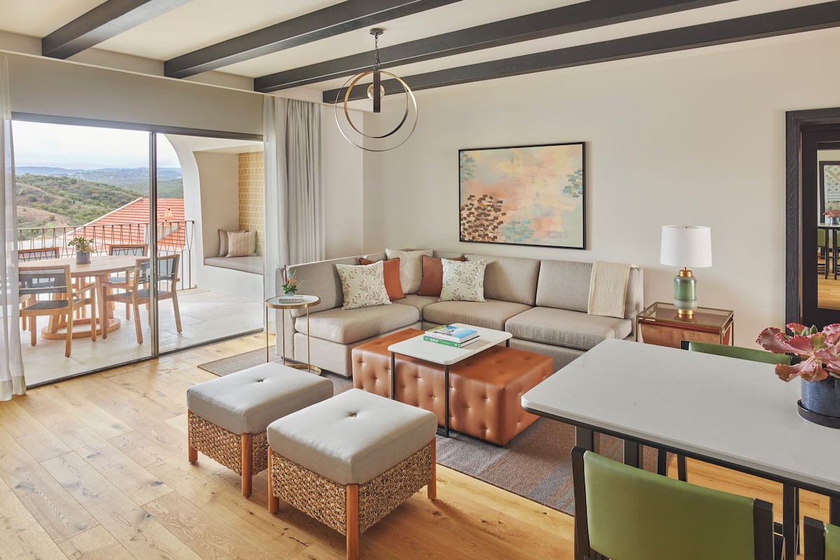 Apartment, 2 Bedrooms | 1 bedroom, premium bedding, in-room safe, individually decorated