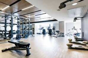 Fitness facility - Midnight Rose-Your Elevated Stay! (Calgary)