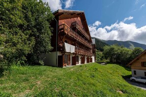 Exterior - Apartment in Saint-Sorlin with Mountain Views (Saint-Sorlin-d´Arves)