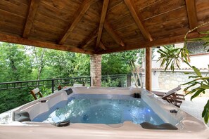 室外 SPA 浴缸