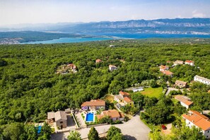 Exterior - Charming Villa Azul with Pool, Jacuzzi & Sauna (Sveti Vid Dobrinjski (Krk))
