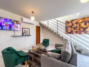 Comfort appartement, uitzicht op zwembad | Woonruimte