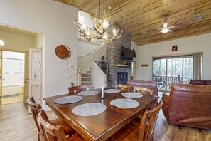 تناول الطعام