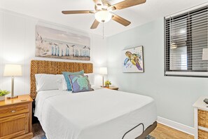 1 habitación, tabla de planchar con plancha, wifi gratis y ropa de cama