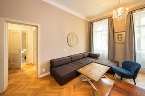 Apartment | Living area