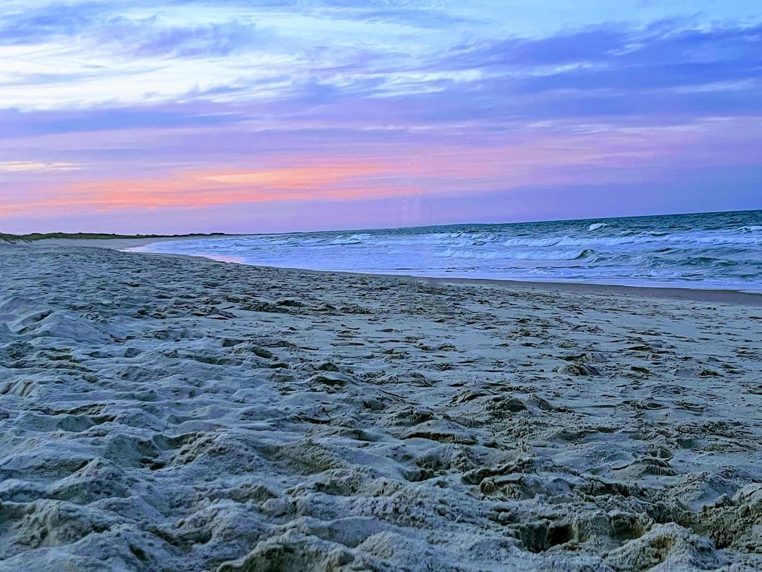 Ligstoelen aan het strand, strandlakens