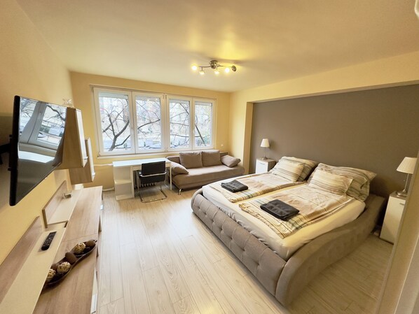 1 chambre, coffres-forts dans les chambres, bureau