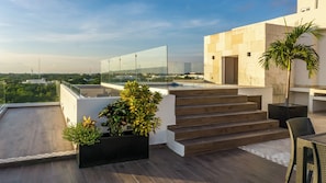 Comfort Apartment, Pool View | Terrace/patio - Luxury Studio Rooftop Pool and Jacuzzi (Playa del Carmen)