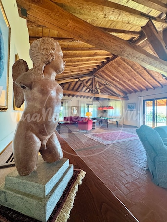 Interior. Federica Villa "UnaNotteaCasaMia"