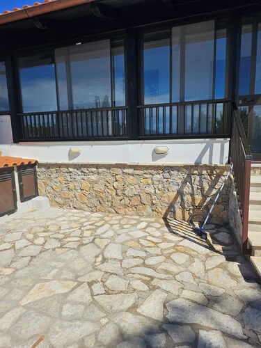 Detached Chalet Sea View