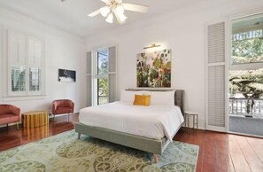 4 bedrooms, iron/ironing board, WiFi, bed sheets - Gorgeous & Elegant Home In Uptown New Orleans! (New Orleans)