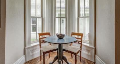 Historic 1880s 1-bedroom Downtown Apartment