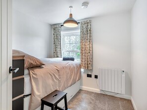 3 chambres, Wi-Fi gratuit, draps fournis
