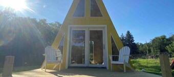 Cheese Wedge Cabin Idyllic Farm