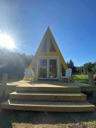 Cheese Wedge Cabin Idyllic Farm