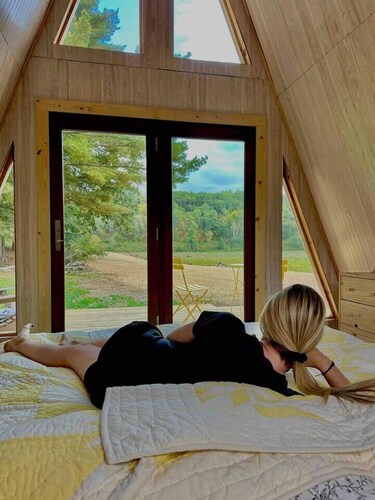 Cheese Wedge Cabin Idyllic Farm